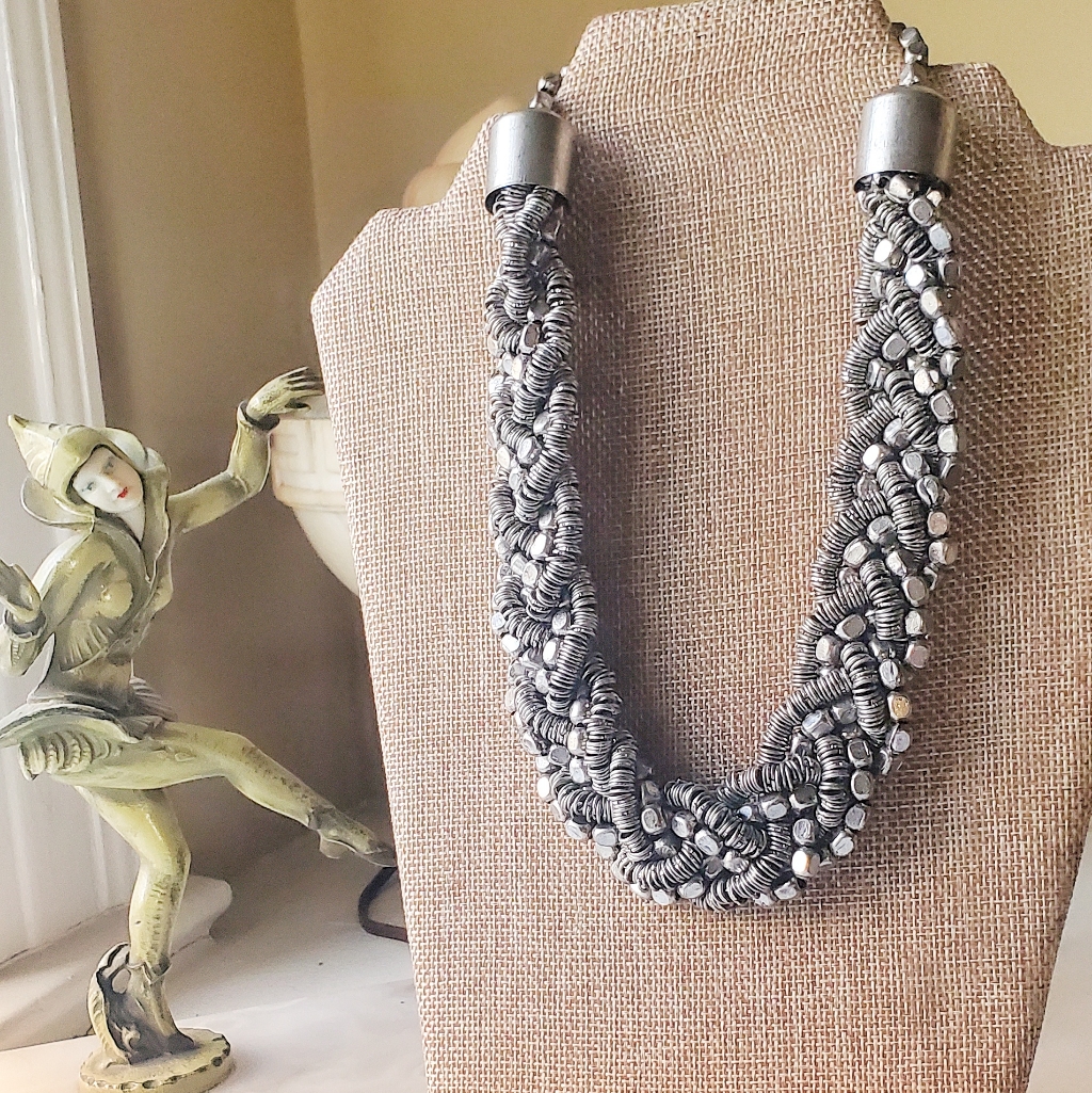 Ali Kahn Twisted Beaded Statement Necklace